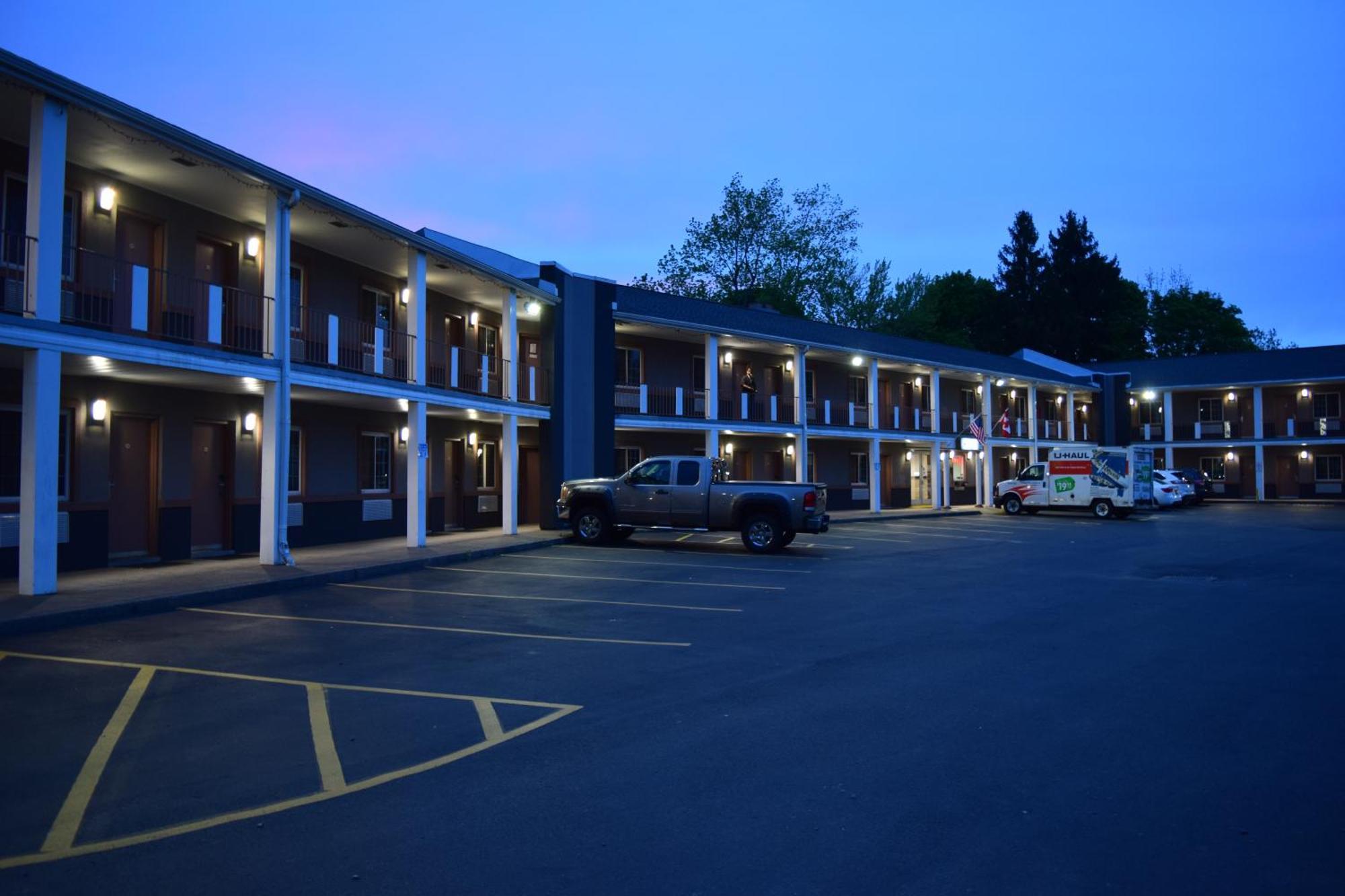 University Manor Inn Buffalo Esterno foto